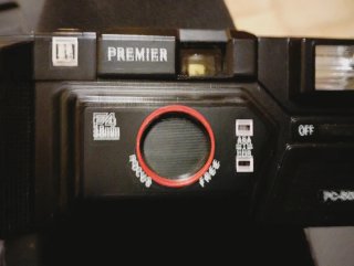 Macchina fotografica vintage a rullino
