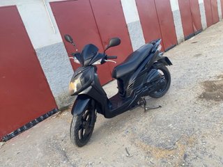 Moto Scooter 125cc Negra