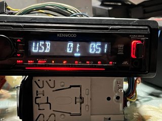 Radio Coche Kenwood Negra KMM-203