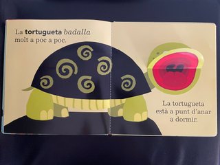 Tothom badalla – Llibre infantil interactiu
