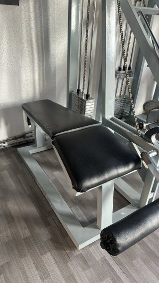 Máquina de Gimnasio Multifuncional