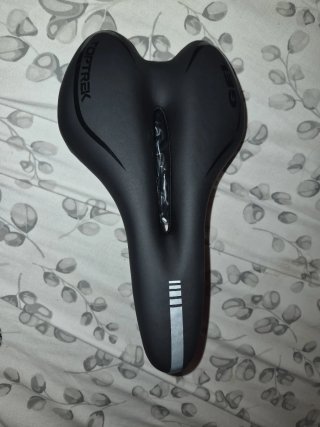 2 Asientos de Bicicleta Gel Negro nuevos sin usar