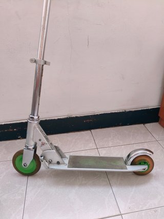 Patinete plegable con cadena y monopatín