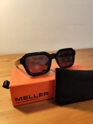 Gafas de sol Meller Nayah all black