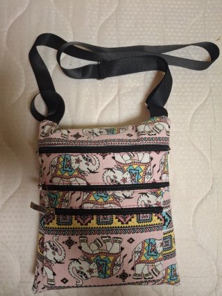Bolso bandolera estampado elefantes