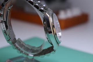 Citizen Tsuyosa Automático 37mm Zafiro NJ0200-50Z