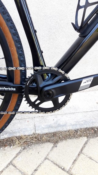 GRAVEL BMC URS CARBON SEMINUEVA 2025. Talla M