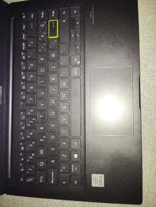 Asus Vivobook i5 Negro