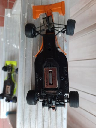 FORMULA 1 ARROWS F 1 COMO NUEVO. SCALECTRIC.