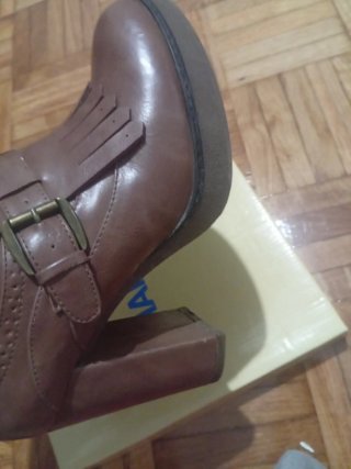 Zapatos tacón Marypaz marrones talla 36