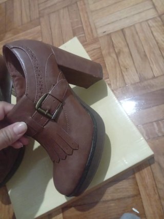 Zapatos tacón Marypaz marrones talla 36