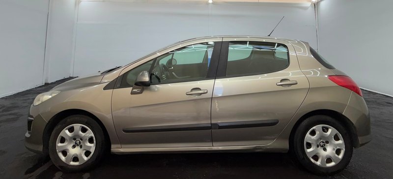 Peugeot 308 1.6 HDI Active FAP 2012, foto 6