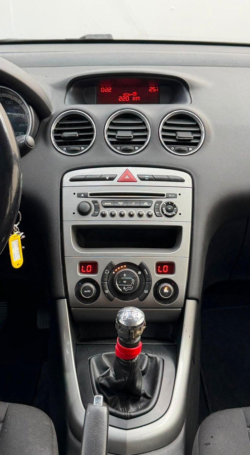 Peugeot 308 1.6 HDI Active FAP 2012, foto 15
