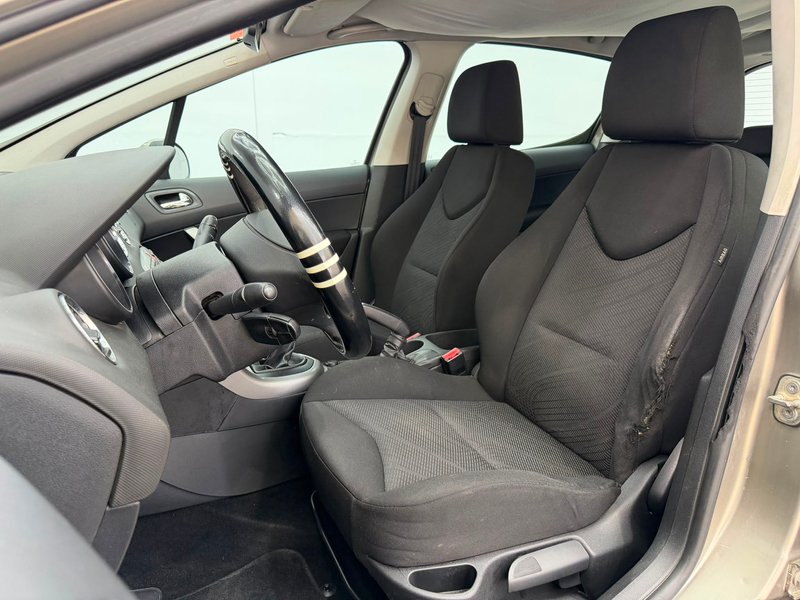 Peugeot 308 1.6 HDI Active FAP 2012, foto 13
