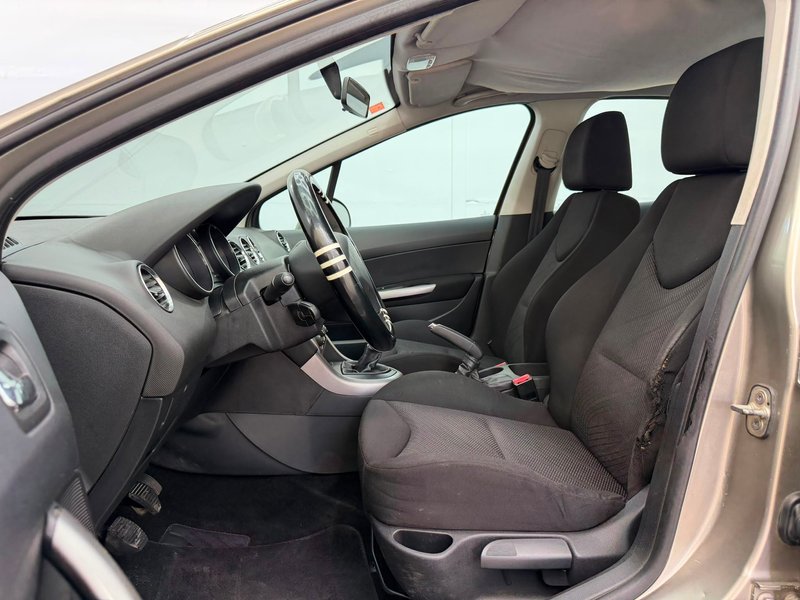 Peugeot 308 1.6 HDI Active FAP 2012, foto 27