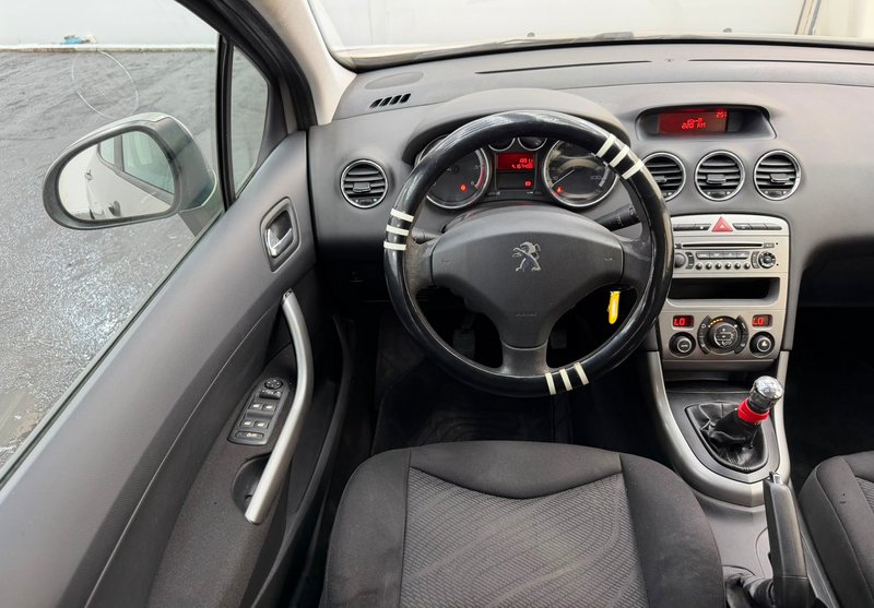 Peugeot 308 1.6 HDI Active FAP 2012, foto 28
