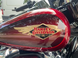 Harley-Davidson Ultra Limited 120th Aniversario