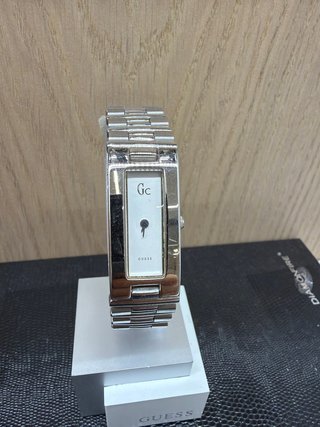 Reloj Guess Plata y Blanco