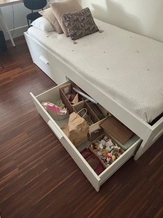 2 Camas Ikea con Cajoneras Blancas