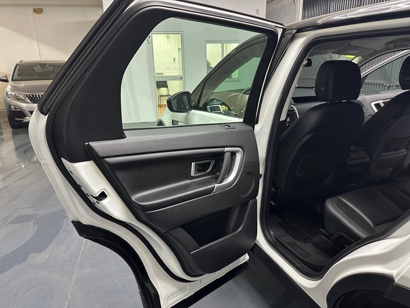 Land Rover Discovery Sport 2017, foto 14