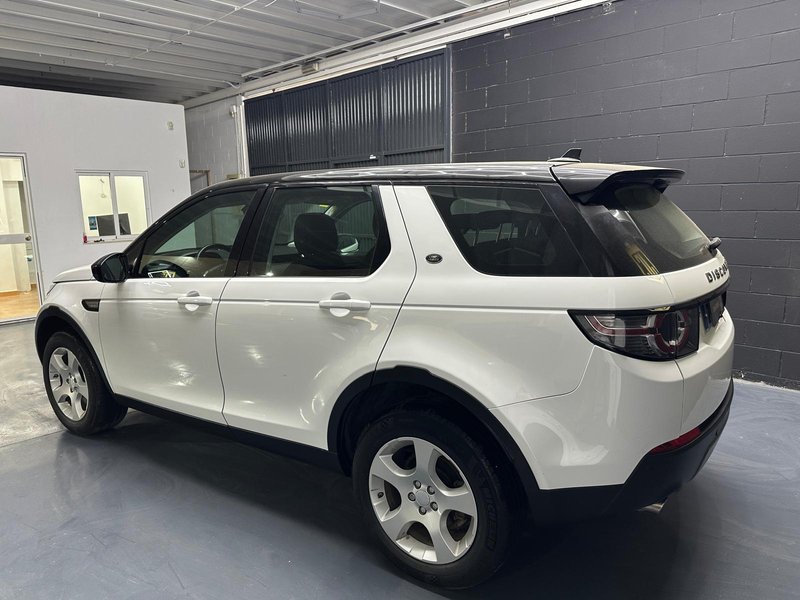 Land Rover Discovery Sport 2017, foto 16