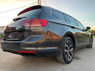 VOLKSWAGEN Passat Variant 2.0 TDI