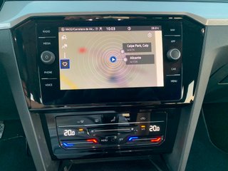 VOLKSWAGEN Passat Variant 2.0 TDI