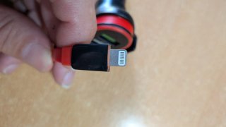 Cargador Coche USB QC3.0 y 5V 3A y Iphone