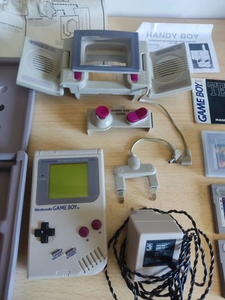 Console Game Boy, Accessori e Giochi