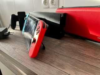 Nintendo Switch V2 / HAC-001(-01)