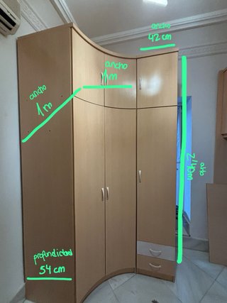 Armario modular de madera, dormitorio completo.