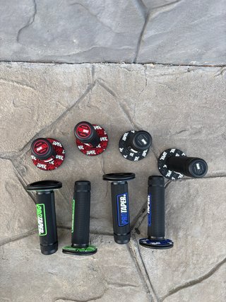 Puños ProTaper para Moto en varios colores