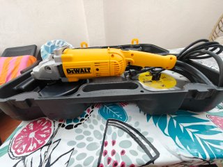 Radial/ Amoladora DeWalt