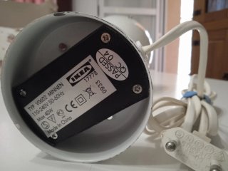 Lampara flexo Ikea .