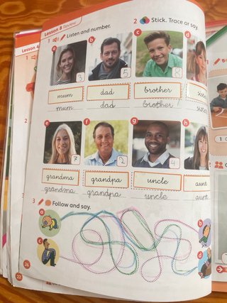 Kids Can 1 pupil’s Book y Extra Fun 1