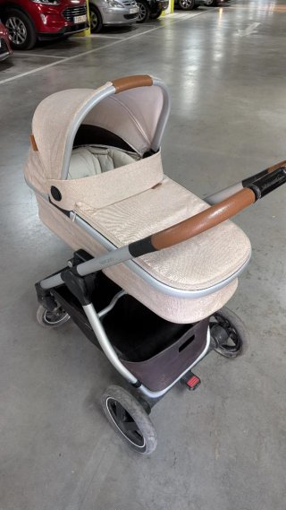 Carrito Bebeconfort. Silla y Capazo