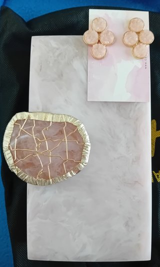 Bolso fiesta rosa con piedra y pendientes