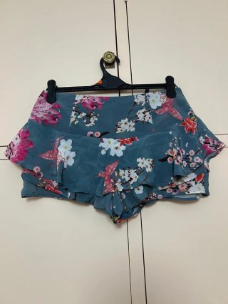 Falda pantalón con estampado floral