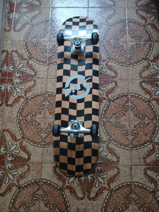 Skate Negro Nuevo