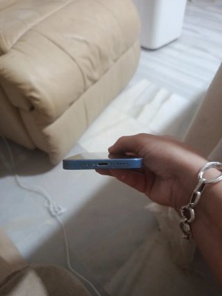 iPhone 13 mini para vender por pieza por pieza