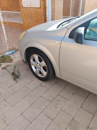Opel Astra 2009 1.3 cdti