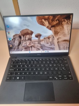 Dell XPS 13 9380 i7 16GB RAM 512GB SSD Argento