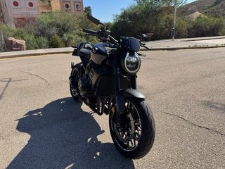 Honda CB1000R Black Edition 2025