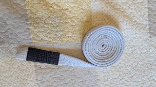 Kimono BJJ Outshock 500 Talla A2 + Cinturon