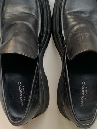 Mocasines Vagabond Carla 5242 Negros