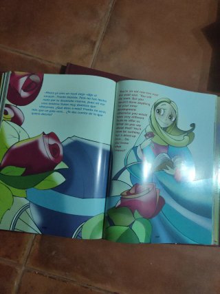 Bilingual tales, en español e ingles
