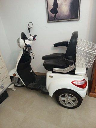 Scooter Eléctrico para Mayores