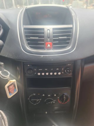 Peugeot 207 2007
