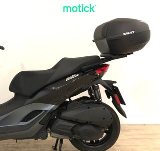 PIAGGIO MP3 300 HPE (TOP CASE)