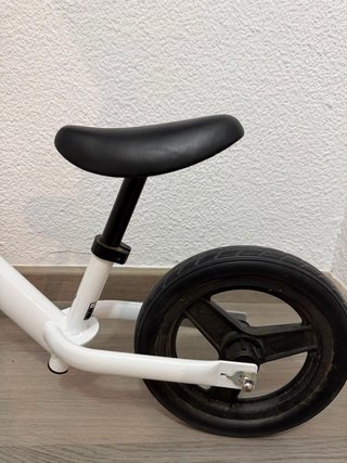 Bicicleta sin pedales para niños
